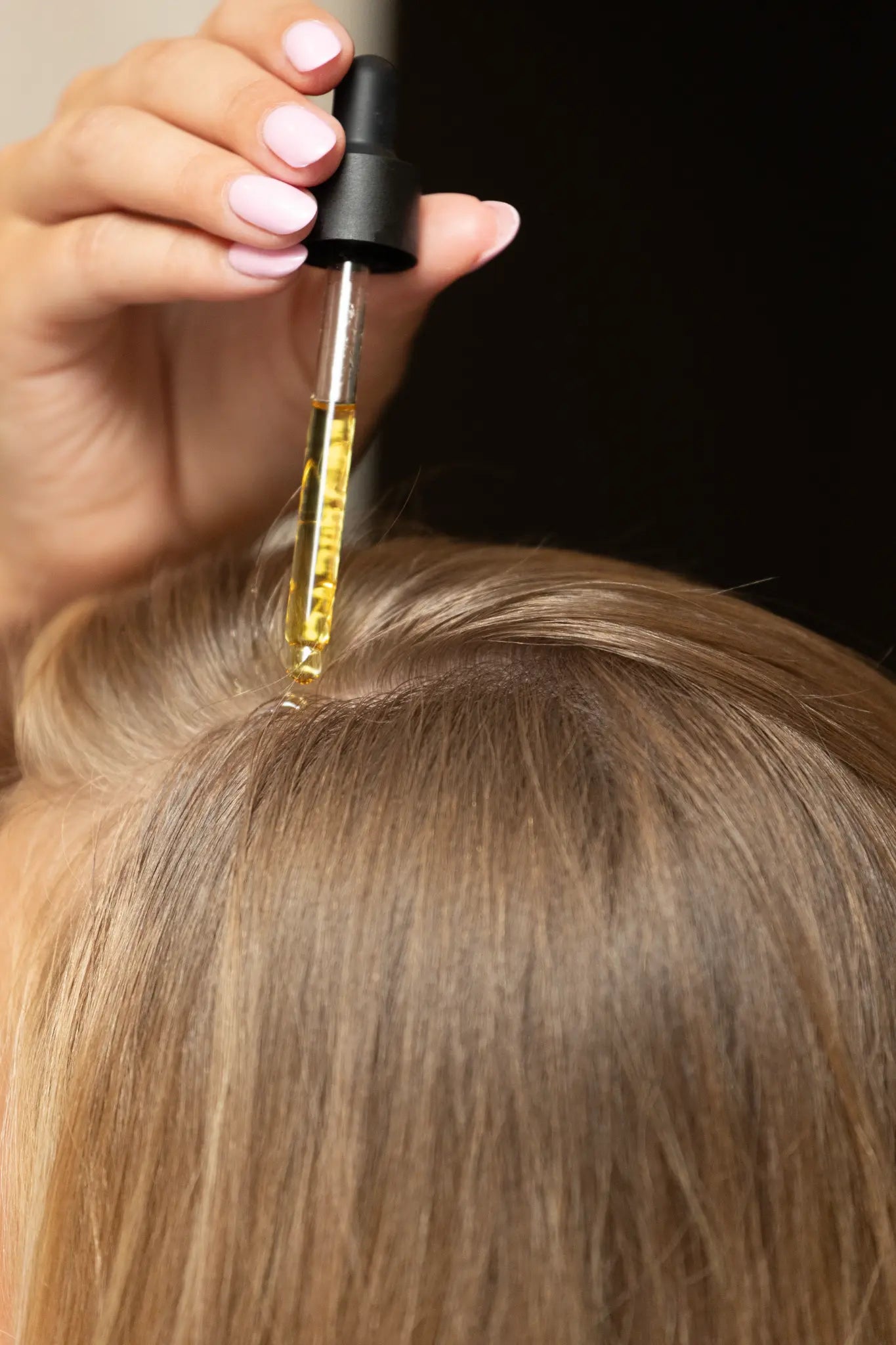 Applying Élan Forme elixir